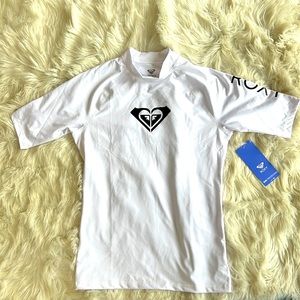 NWT Roxy Sunscreen T-shirt